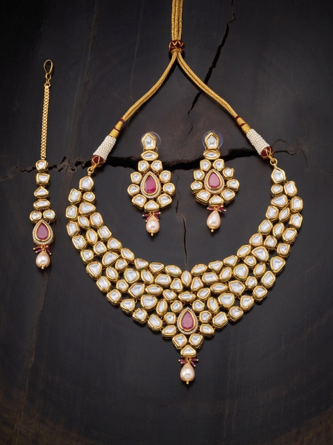 

Kushal's Fashion Jewellery Red Gold-Plated Vilandi Necklace
