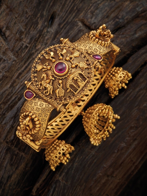 

Kushal's Fashion Jewellery Women Gold-Plated & Red Antique Kada Bracelet