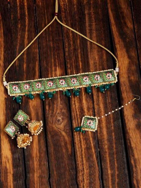 

GloBox By ZeroKaata Gold Plated & Green Kundan Stone Studded Jewellery Set