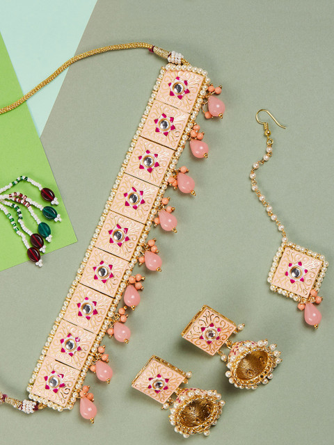 

GloBox By ZeroKaata Gold-Plated Peach-Colored Kundan-Studded Meenakari Jewellery Set