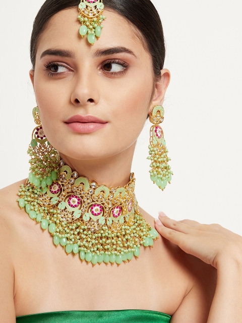 

GloBox By ZeroKaata Gold Plated Lime Green Kundan Studded Meenakari Jewellery Set