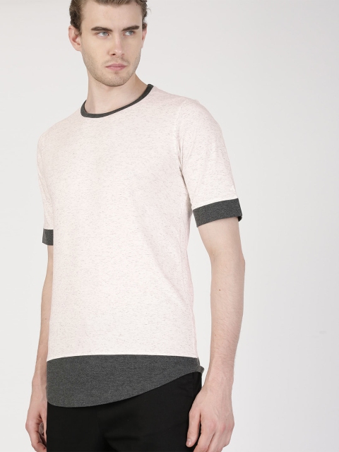 

ether Men Off-White Solid Round Neck Longline T-shirt