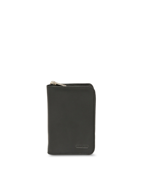 

Bags.R.us Unisex Black Leather Passport Holder