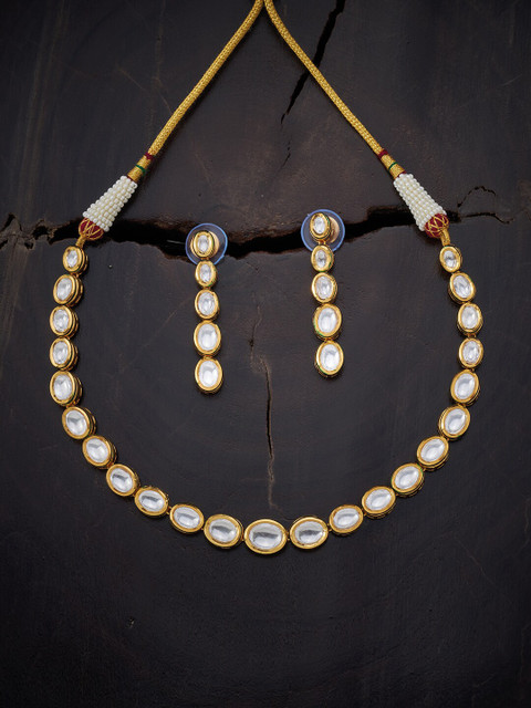 

Kushal's Fashion Jewellery White & Gold-Plated Vilandi Kundan Jewelry Set