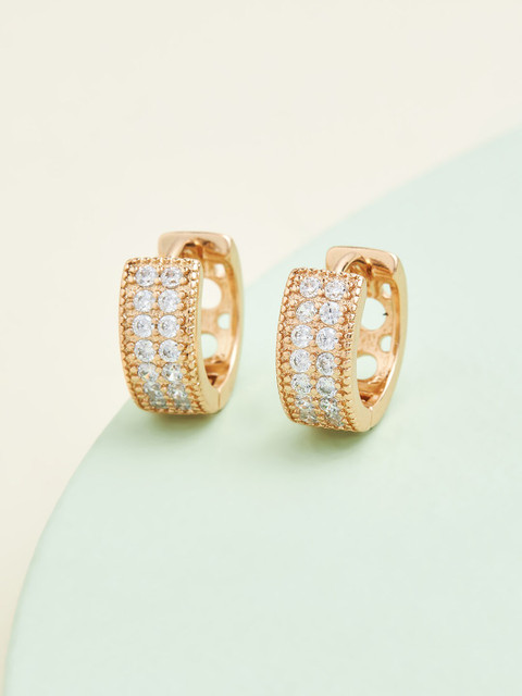 

Kushal's Fashion Jewellery Gold-Toned Circular Hoop Earrings