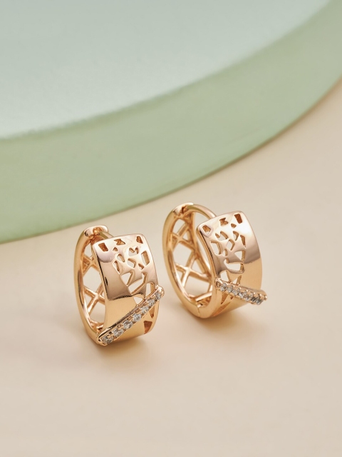 

Kushal's Fashion Jewellery White & Gold-Plated Circular Hoop Earrings