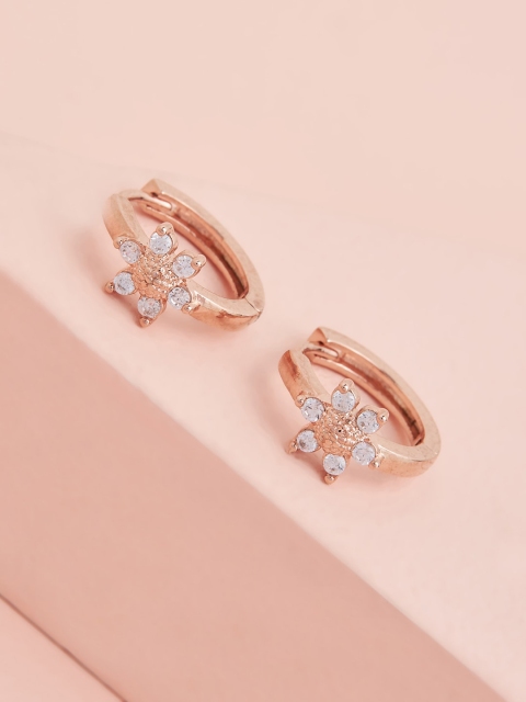 

Kushal's Fashion Jewellery White Floral Studs Earrings