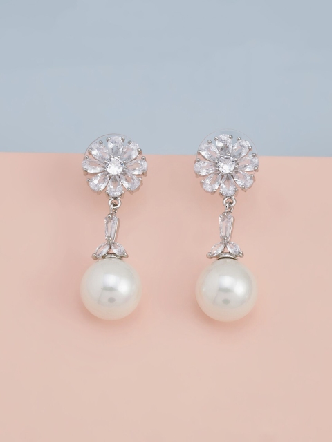 

Kushal's Fashion Jewellery White Floral Studs Earrings