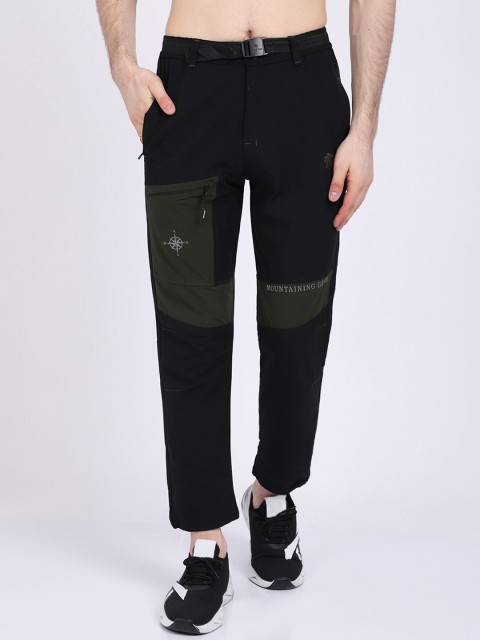 

Gallus Men Black Solid Track Pants