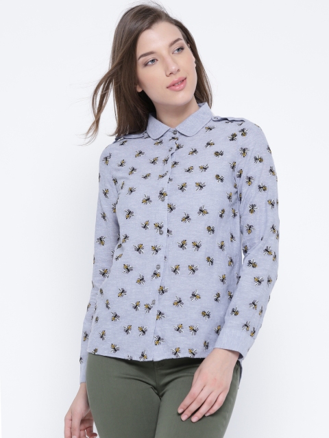 

SCOUP Women Blue Embroidered Chambray Shirt