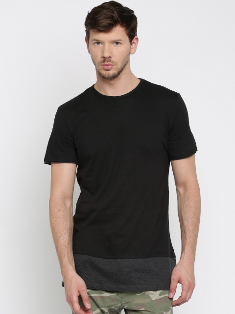 

ALCOTT Black Solid Round Neck T-shirt