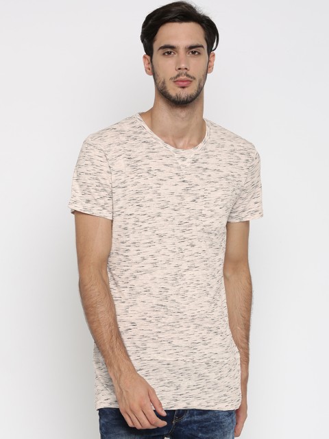 

ALCOTT Men Off-White & Black Self-Design Round Neck T-shirt