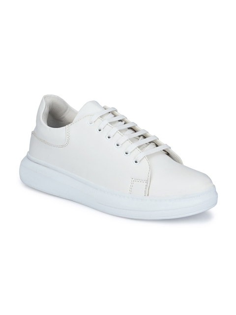 

Hundo P Men White Solid Sneakers