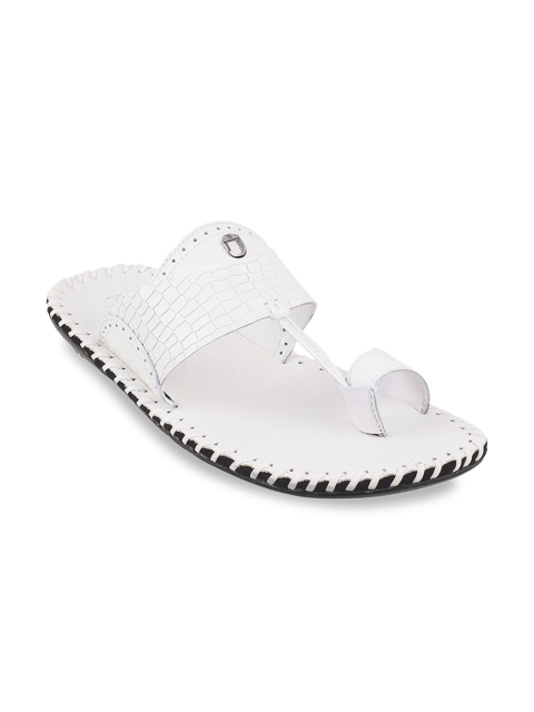 

Metro Men White & Black Leather Comfort Sandals