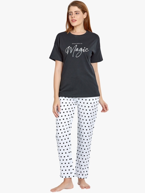 

MAYSIXTY Women Black & White Pure Cotton Night suit