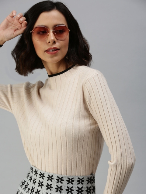 

SHOWOFF Nude-Coloured Striped Top