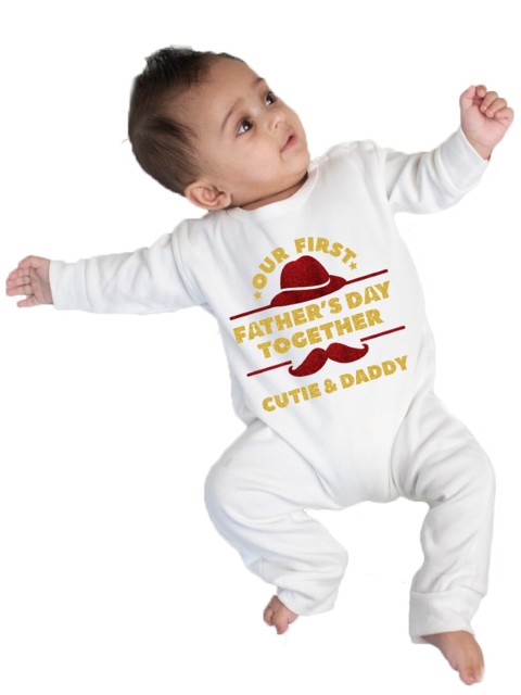 

KNITROOT Infant Kids White Printed Rompers