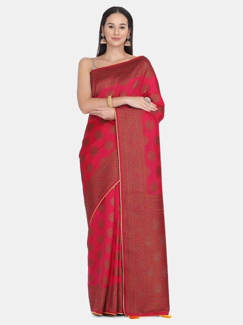 

BOMBAY SELECTIONS Magenta & Gold-Toned Woven Design Pure Silk Saree