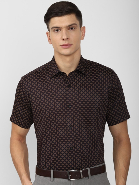 

Van Heusen Men Brown Printed Formal Shirt