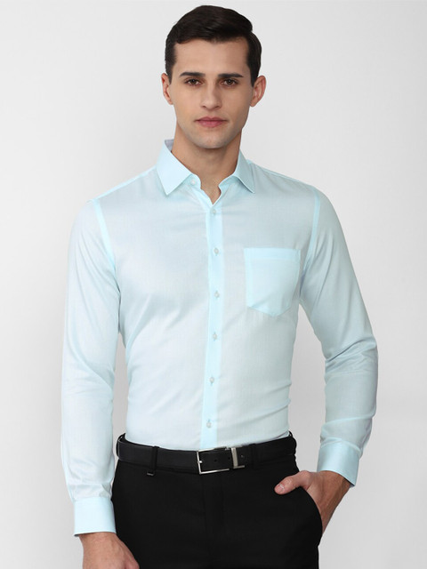 

Van Heusen Men Blue Solid Slim Fit Formal Shirt