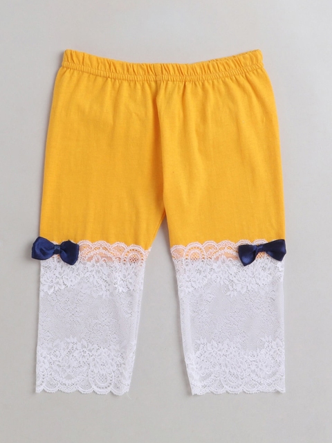 

Hopscotch Girls Yellow Solid Lace Embellished Cotton Three-Fourth Length Leggings