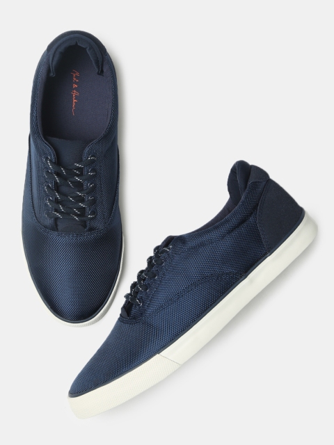 

Mast & Harbour Men Navy Blue Sneakers