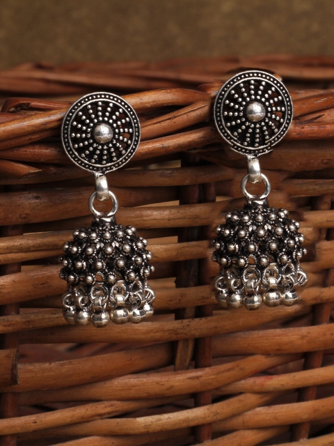 

SANGEETA BOOCHRA Silver-Toned Circular Jhumkas Earrings