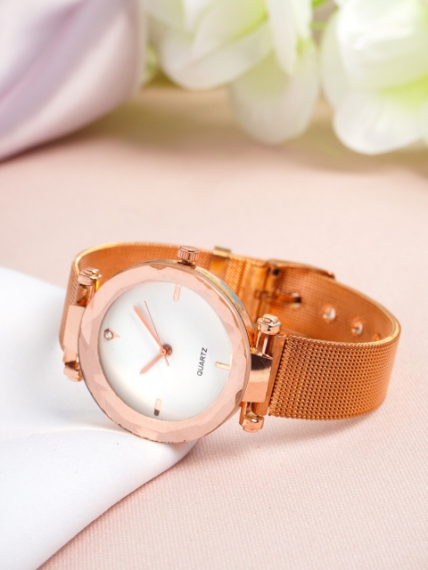 

Ferosh Women White Embellished Dial & Rose Gold-Plated Bracelet Style Straps Analogue Watch APWAT22-1023