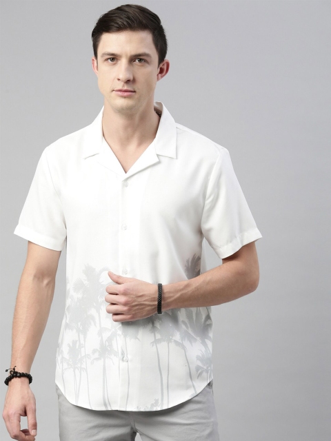 

Breakbounce Men White Casual Shirt