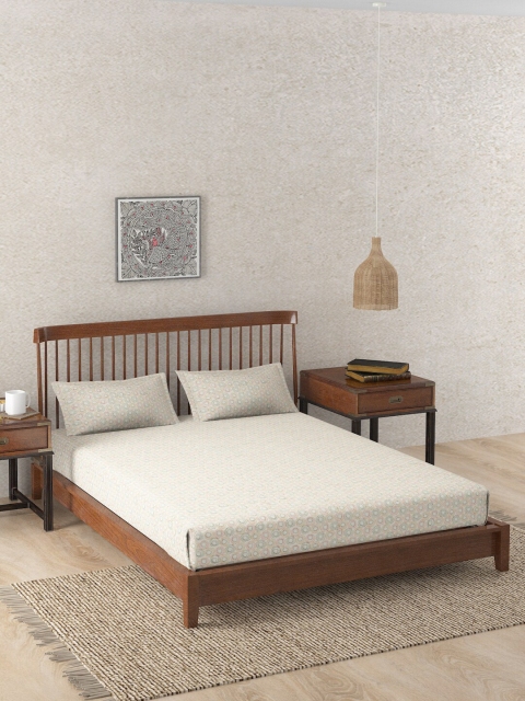 

Fabindia Red King Bedsheet with 2 Pillow Covers