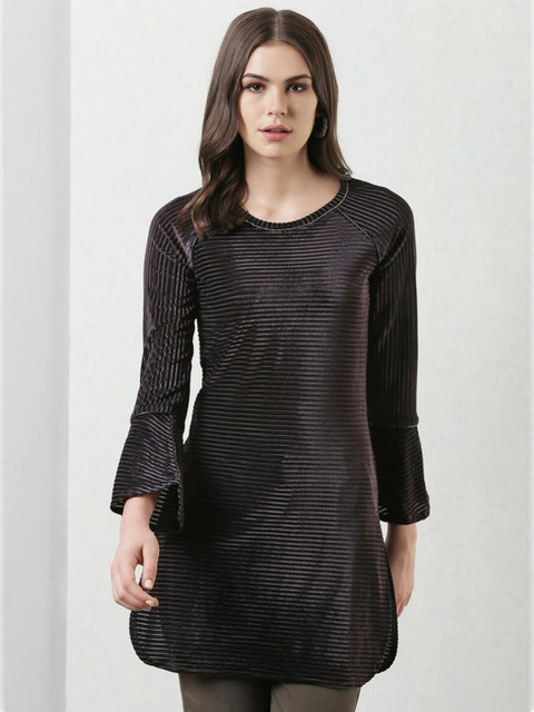 

Lakshita Black Velvet Tunic
