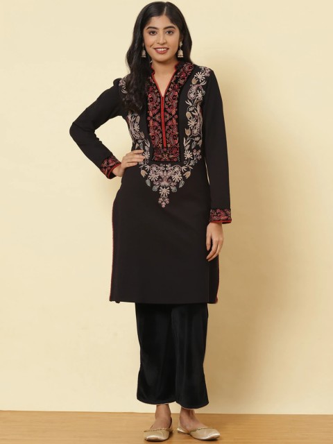 

Lakshita Women Charcoal Ethnic Motifs Embroidered Flared Sleeves Thread Work Kurta