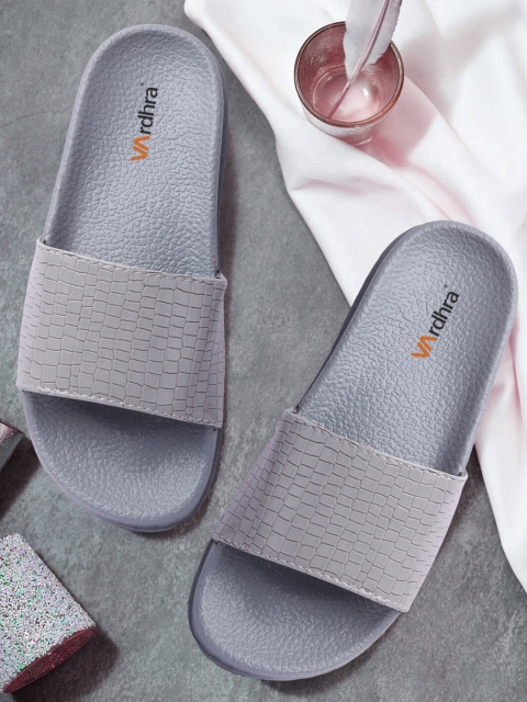 

Vardhra Women Grey Textured Sliders