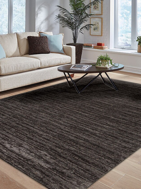 

DDecor Grey Solid Rectangular Carpet