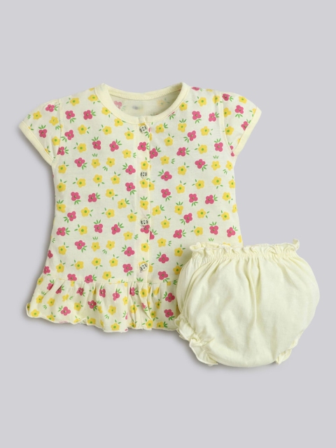 

Hopscotch Girls Yellow Printed Top