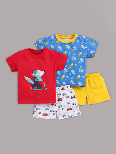 

Hopscotch Boys Yellow Printed T-shirt with Shorts