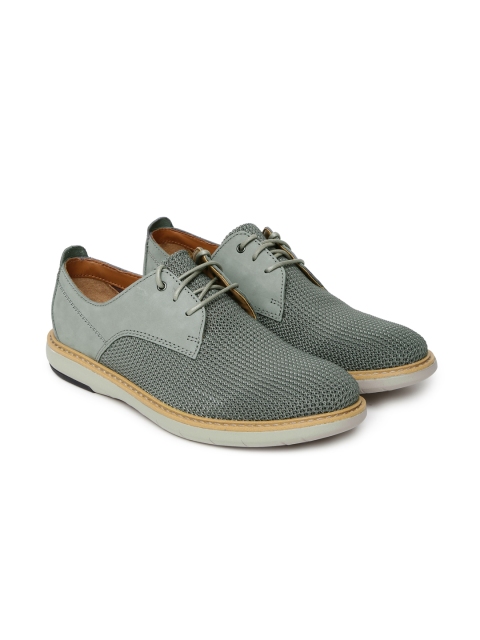 

Clarks Men Grey Flexton Sport Derbys