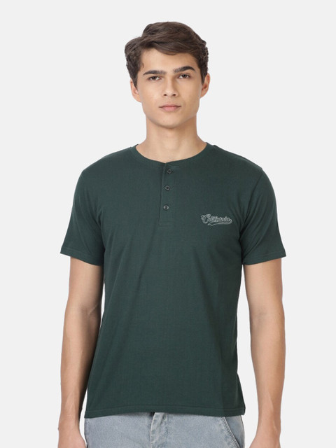 

BLACK RADIO Men Green Henley Neck Applique T-shirt