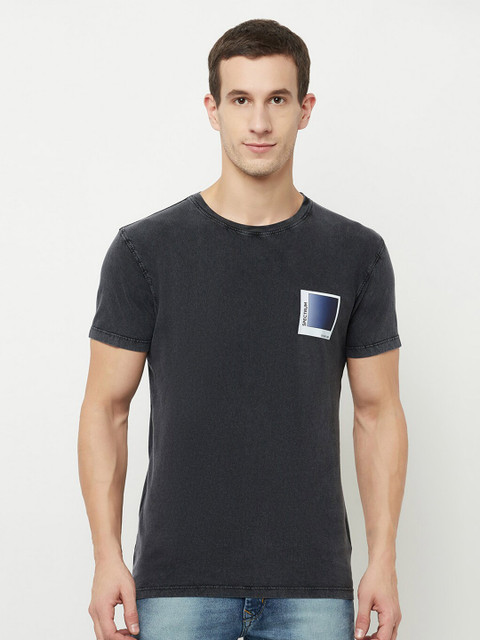 

Octave Men Black Typography T-shirt