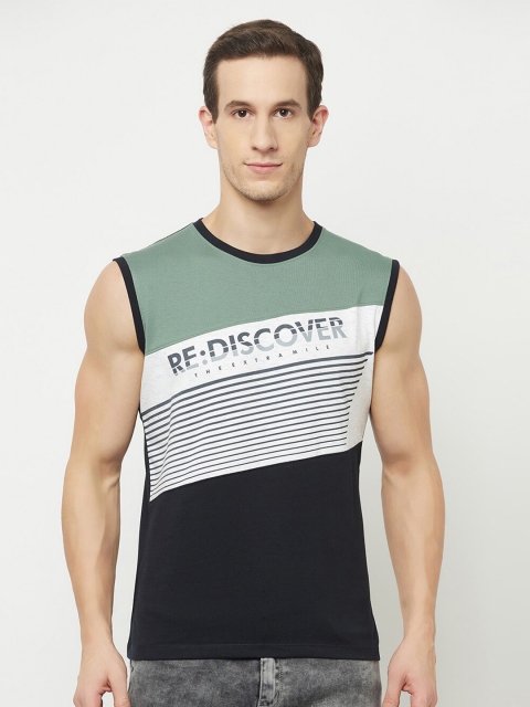 

Octave Men Green Striped T-shirt