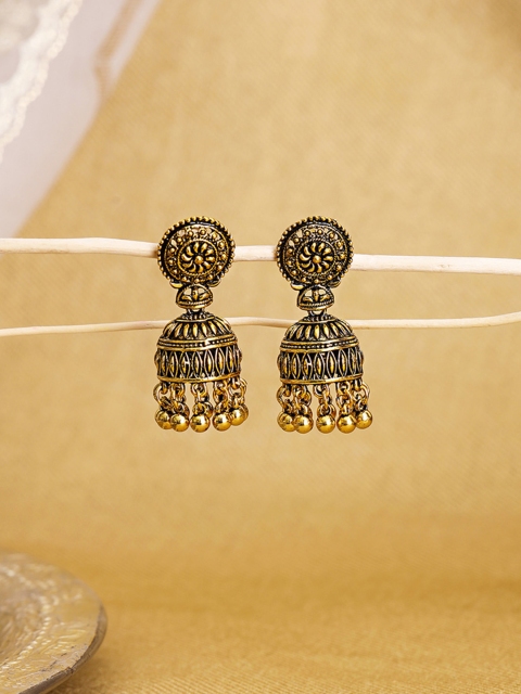 

W Gold-Toned Dome Shaped Studs Earrings