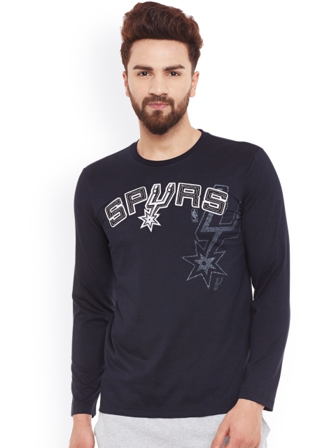 

NBA Men Black Printed Slim Fit T-shirt