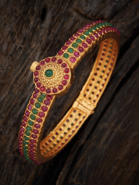 

Kushal's Fashion Jewellery Women Red & Green Antique Gold-Plated Kada Bracelet