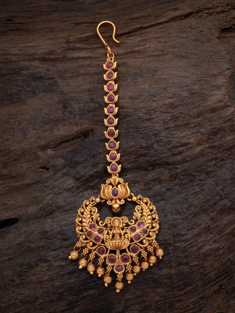 

Kushal's Fashion Jewellery Women Red & Gold-Toned Embellished Maang Tikka