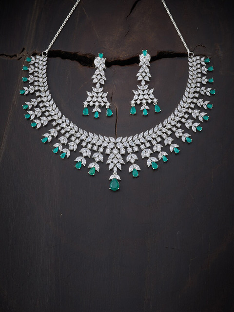 

Kushal's Fashion Jewellery Green Gold-Plated Necklace
