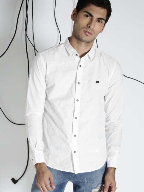 

Ecko Unltd Men White Regular Fit Self-Checked Casual Shirt