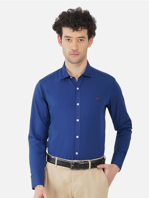 

OUTLAWS Men Blue Comfort Slim Fit Casual Shirt