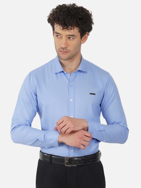 

OUTLAWS Men Blue Comfort Slim Fit Casual Shirt