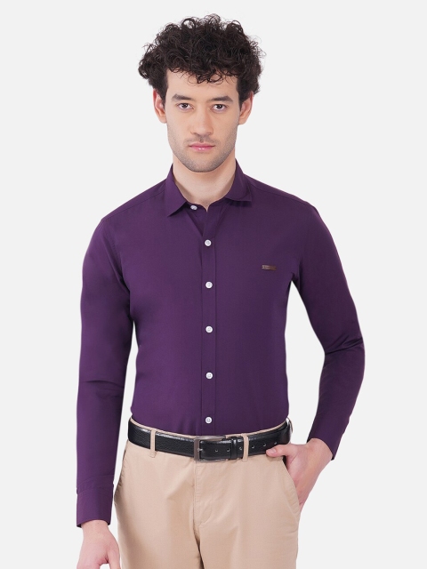 

OUTLAWS Men Mauve Comfort Slim Fit Casual Shirt