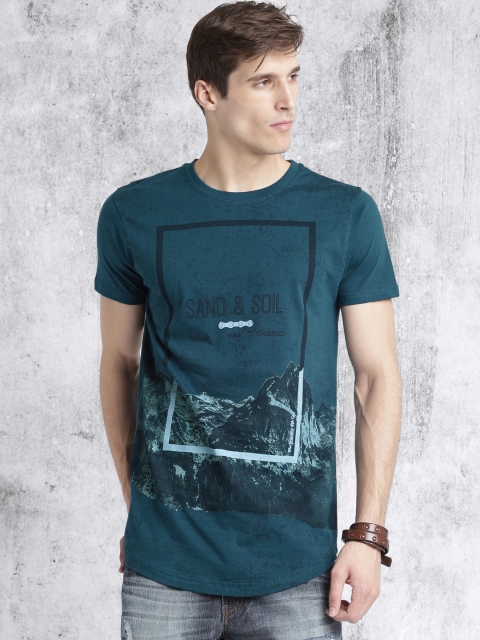 

Roadster Men Teal Blue Printed Round Neck T-shirt